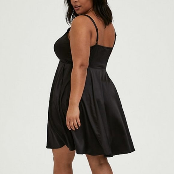 NWT Torrid - Black Satin and Lace Skater Dress 2XL - Picture 2 of 5